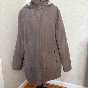 FORECASTER OF BOSTON WOMAN'S HOODED WINTER COAT  XL